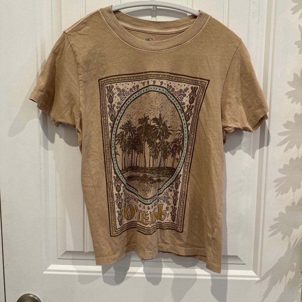 🌿 O’Neill Boho T-Shirt – Size Small 🌿
